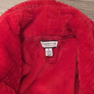 Charter Club Women’s Plush Robe in Small